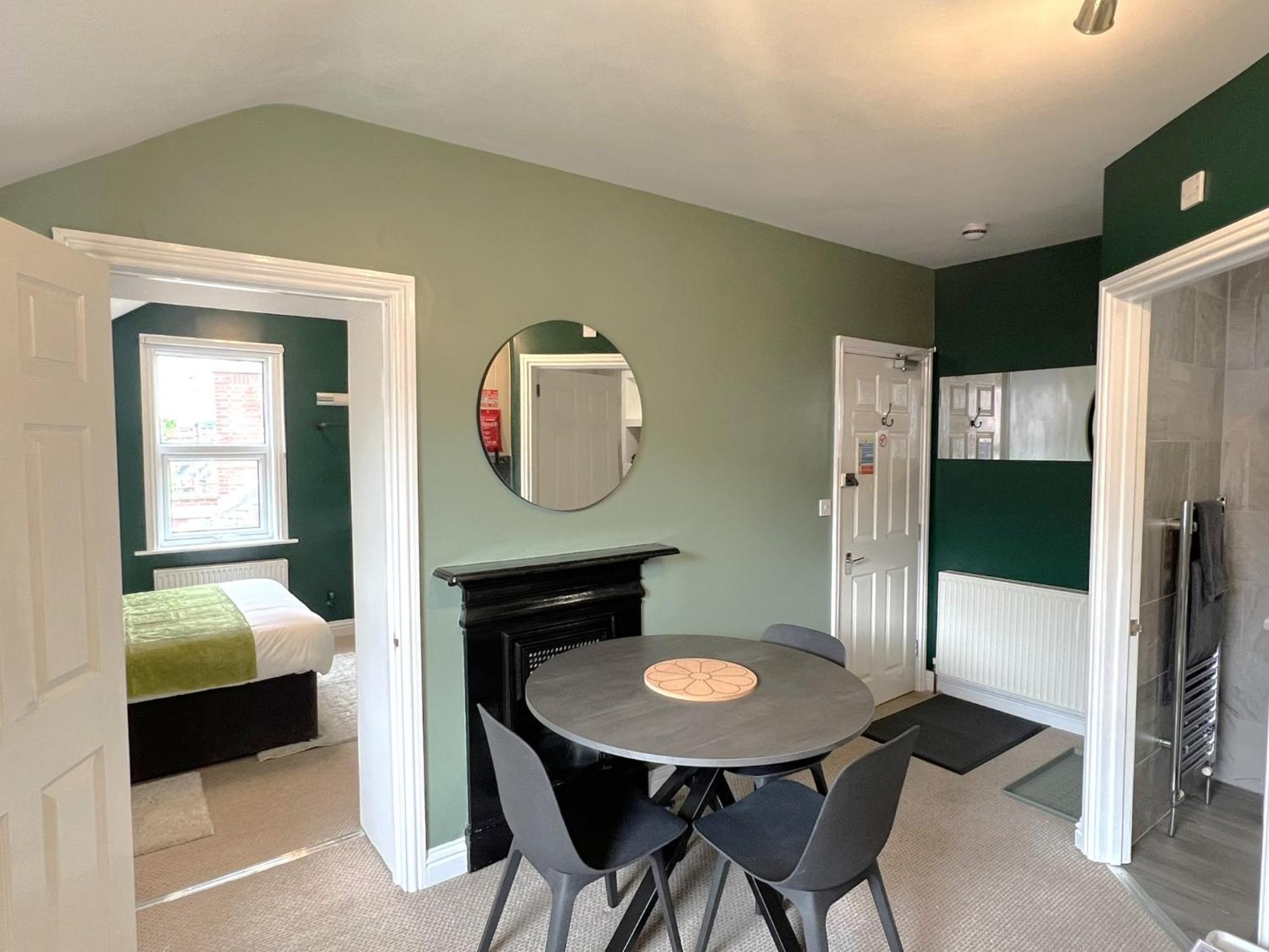 Melbury Rooms & Studios Exeter Room photo