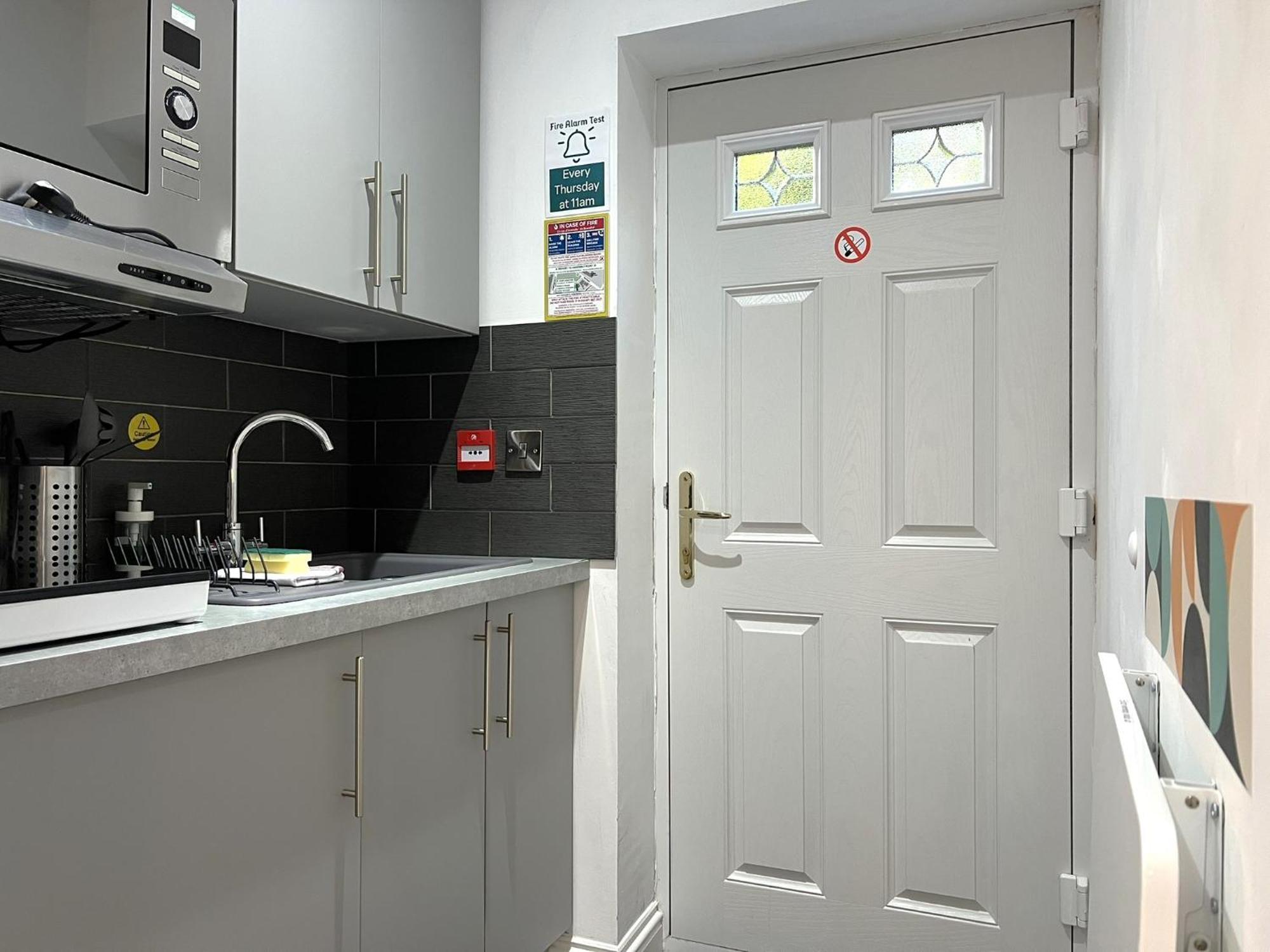 Melbury Rooms & Studios Exeter Room photo